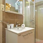 Sea Flower Beachfront Villa Sevid
