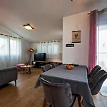 Villa Sea Flower Beachfront