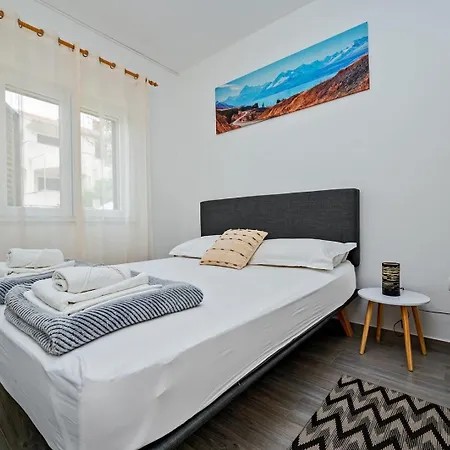 Villa Sea Flower Beachfront *