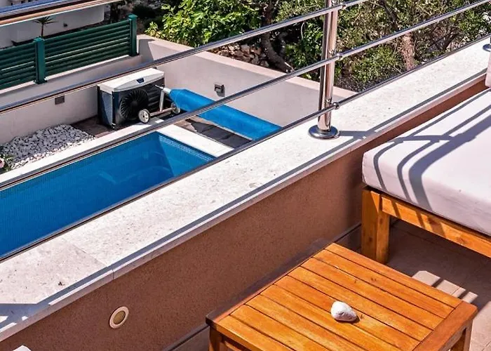 Sea Flower Beachfront *