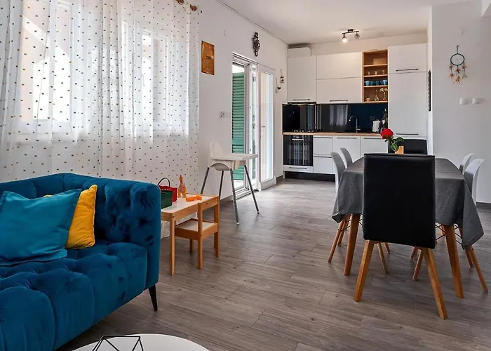 Sea Flower Beachfront