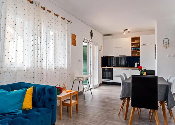 וילה Sea Flower Beachfront *