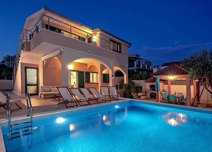 וילה Sea Flower Beachfront *