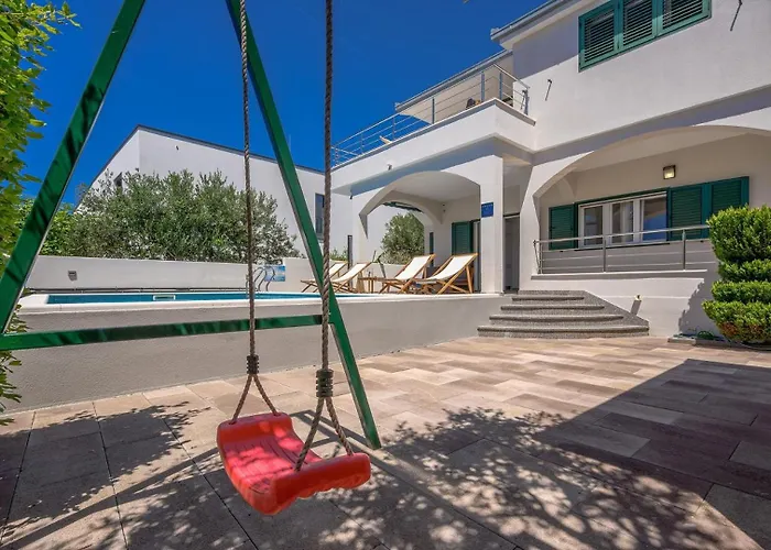 Sea Flower Beachfront *